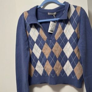Cozy diamond pattern sweater